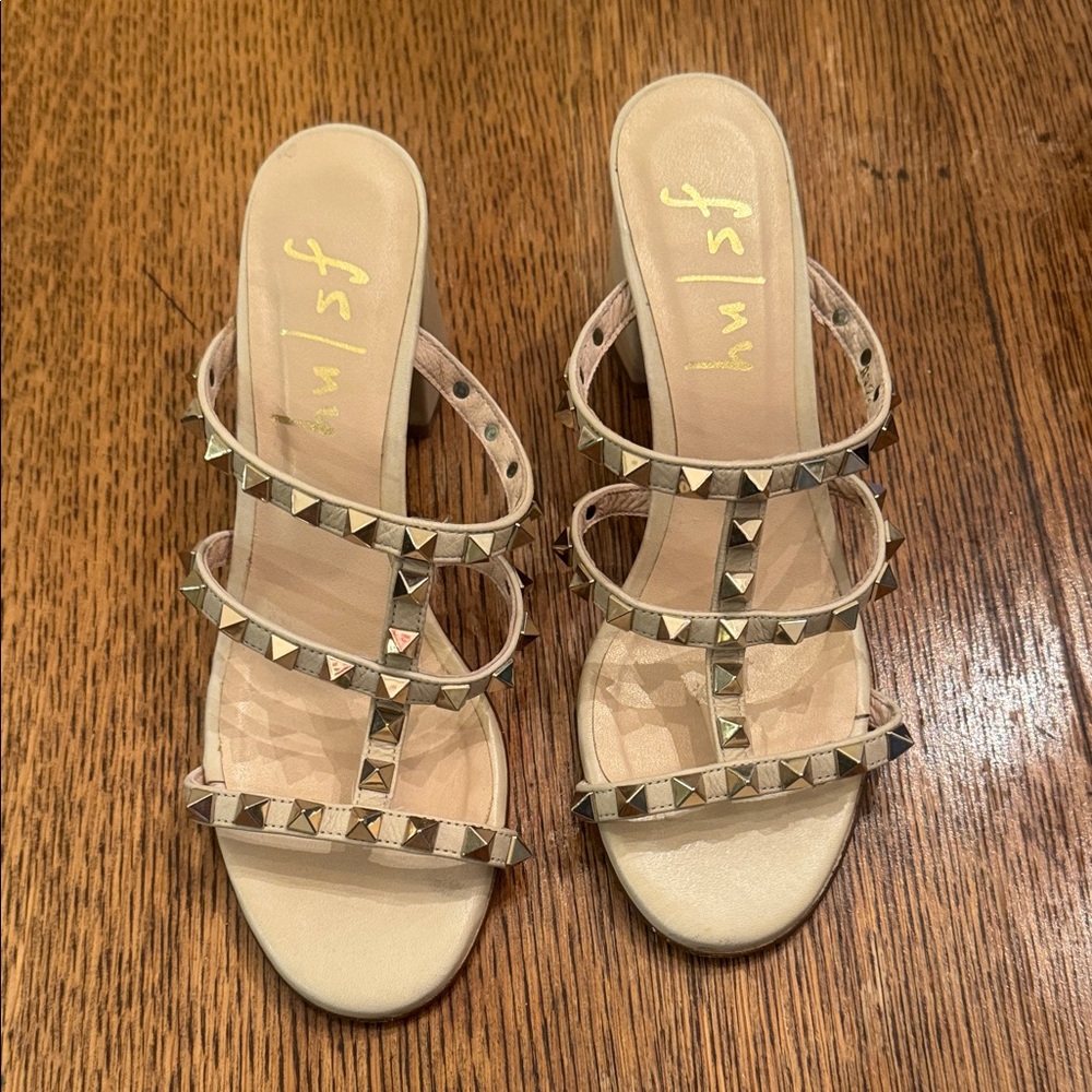 French Sole Foster Studded Sandals Size 6